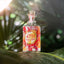 4711 Remix Exotic Paradise vor grünem Hintergrund
